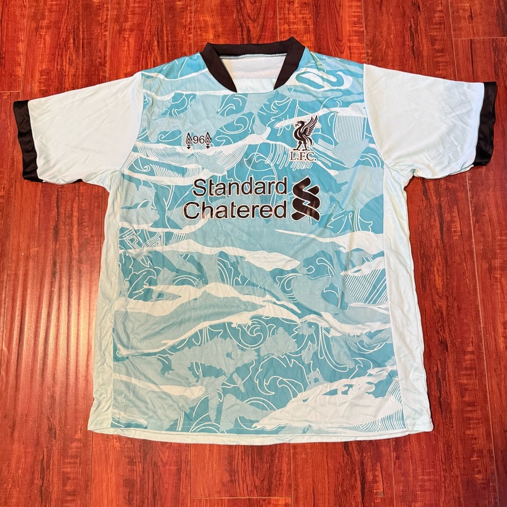 Liverpool F.C 2020/21 Stadium Away Jersey Sz Medium Men’s Preowned Read Info Blw